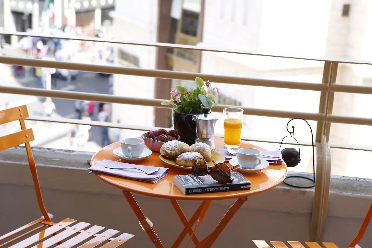 Napoli Bonita B&B Bed & Breakfast Naples
